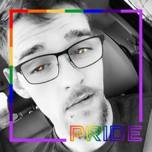 Meet your Posher, Derrick